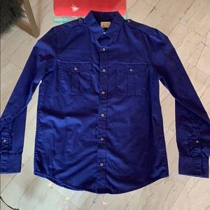 Threads & Heirs Men’s Casual Button Down Shirt Sm
